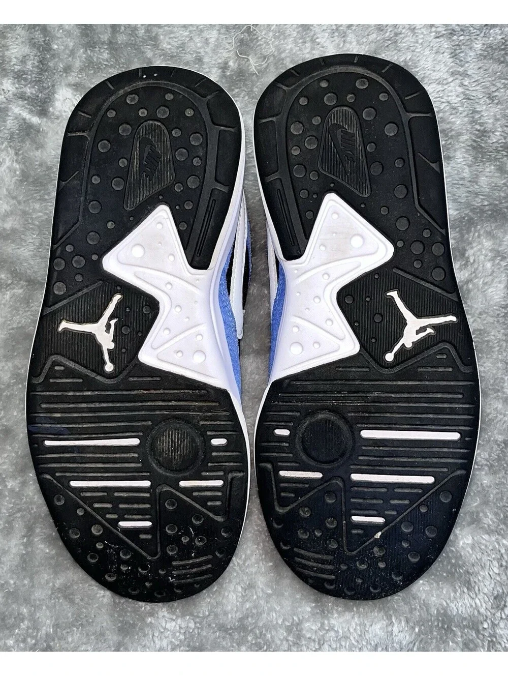 Air Jordan CMFT Era University Blue Size 6Y